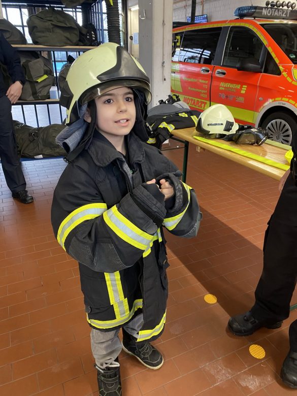 Besuch der Klasse 3c bei der Feuerwehr